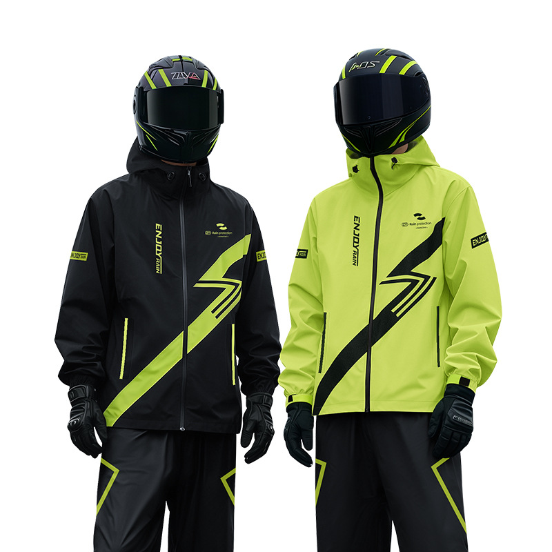 Thick Raincoat and Rainpants S - مراجعة Motorcycle Gear Full Suit وسعره